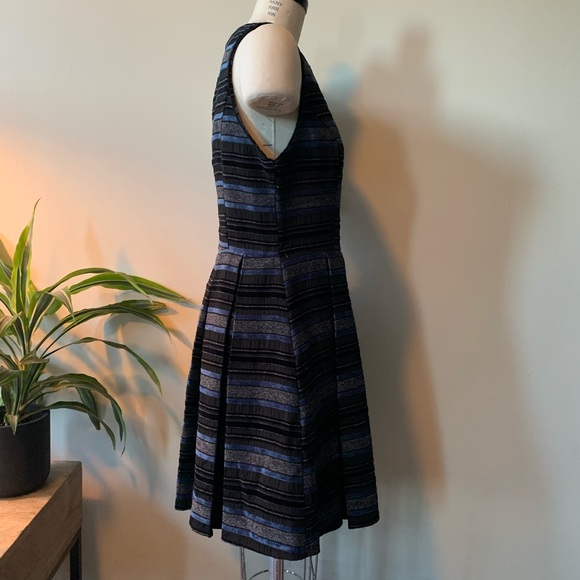 NWOT Forever 21 pleated velvet striped dress - Picture 3 of 6